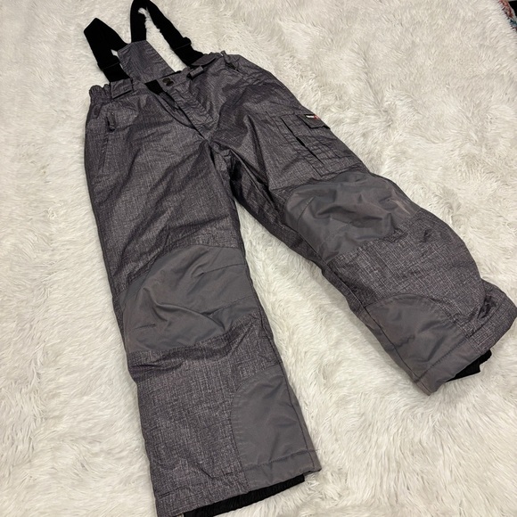 Weatherproof 32 Degrees Black Grey Snow Suit Overalls Unisex Kid Size Small 7/8 - Picture 1 of 9